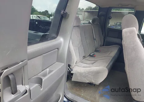 2006 Chevrolet Silverado K1500 z USA, uszkodzony, nr VIN 1GCEK19B36Z272976